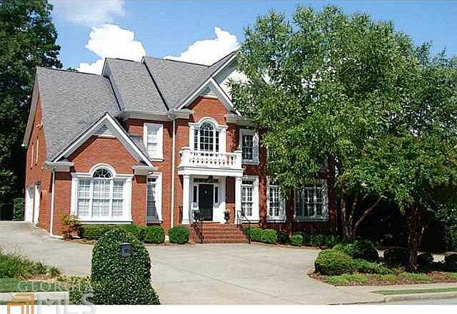 1st image of 1300 Woodland Lake Dr