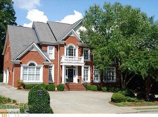1300 Woodland Lake Dr, Snellville, GA 30078