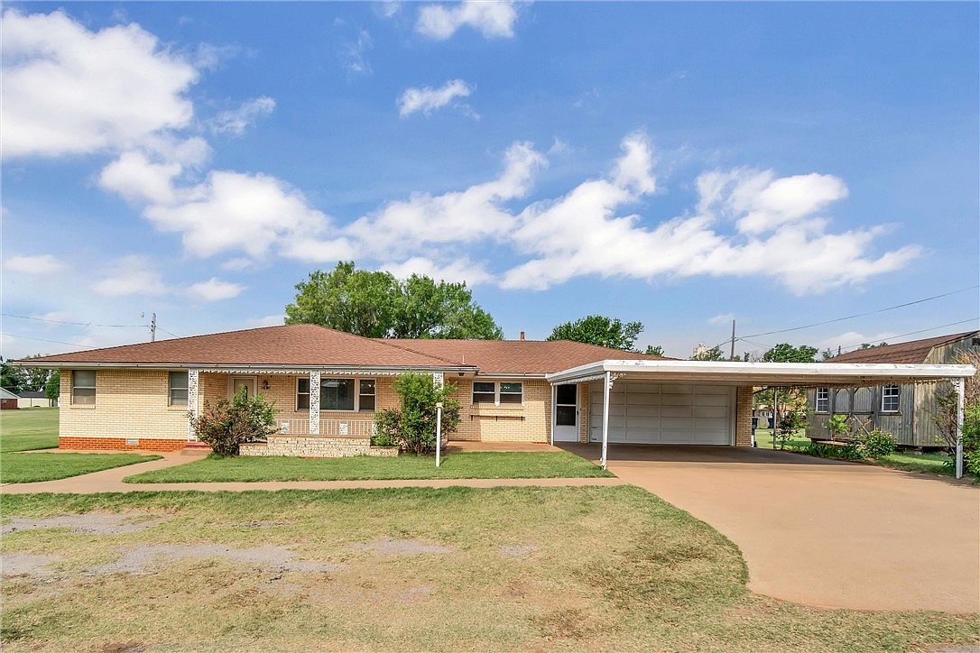 203 S Dewey, Corn, OK 73024 Zillow