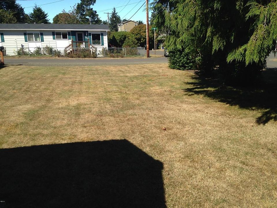 2nd image of 300 SE Surf Ave