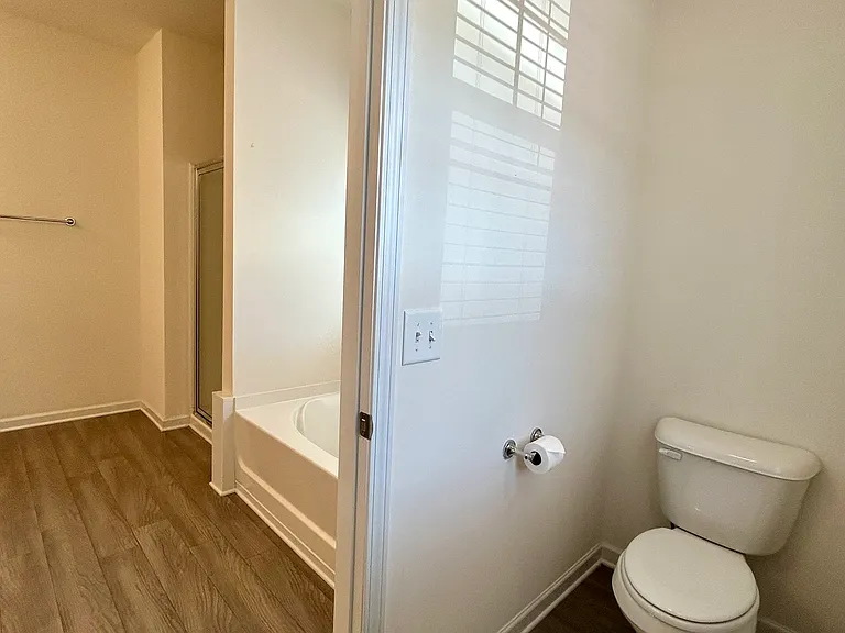 194 Bryon Ln — Photo 30