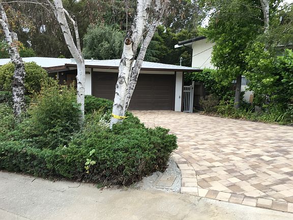 3rd image of 3082 Horseshoe Ct
