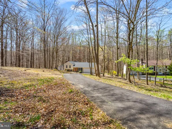 12528 Basswood Dr, Manassas, VA 20112