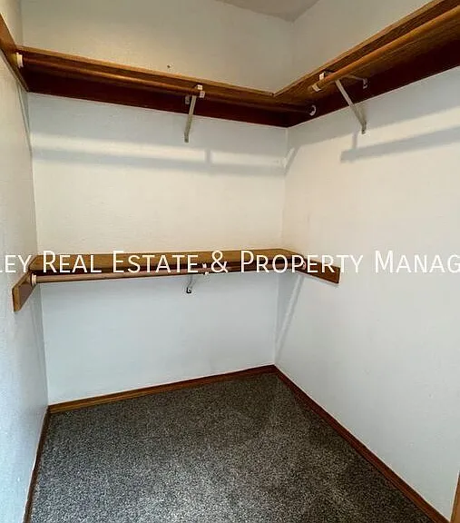 10271 SW Evergreen Ct — Photo 11