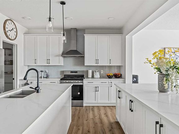 3rd image of 314 Walcrest Way SE