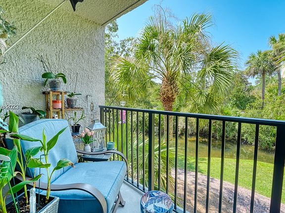 2nd image of 34 S Forest Beach Dr #7A