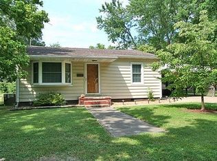 425 W Parker Ave, Chaffee, MO 63740