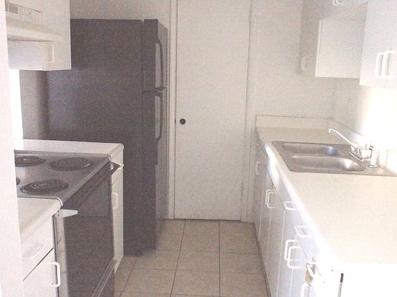 3rd image of 6720 W Monterosa St