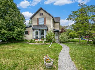351 E Cherry St, Fremont, MI 49412