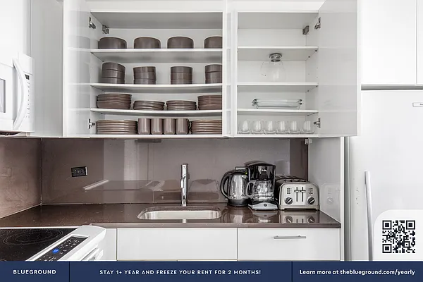 Rented by The Blueground | media 7