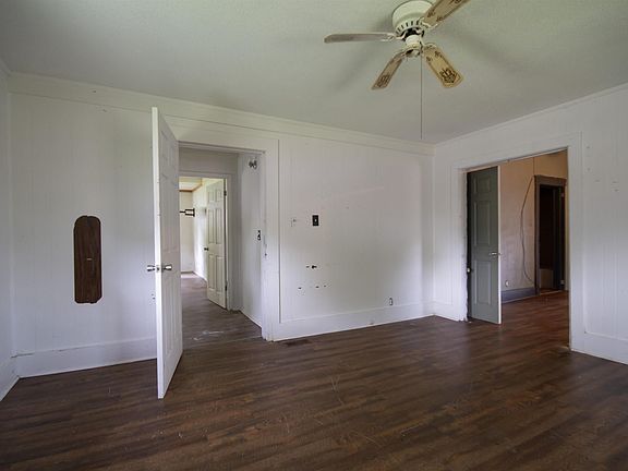 3rd image of 2310 S 28th St