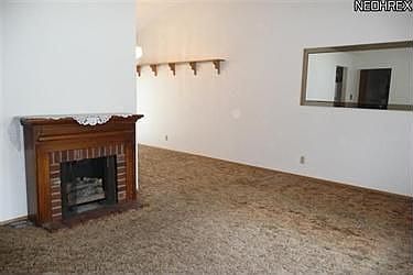 4th image of 529 Harvey St