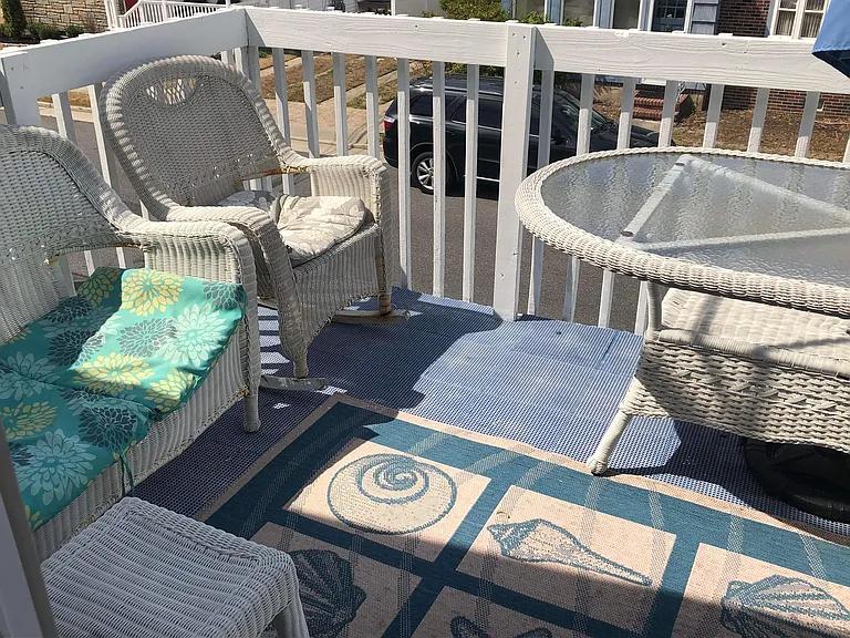 118 N Wilson Ave #B — Photo 13