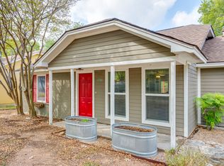 8700 Soho Dr, Austin, TX 78748