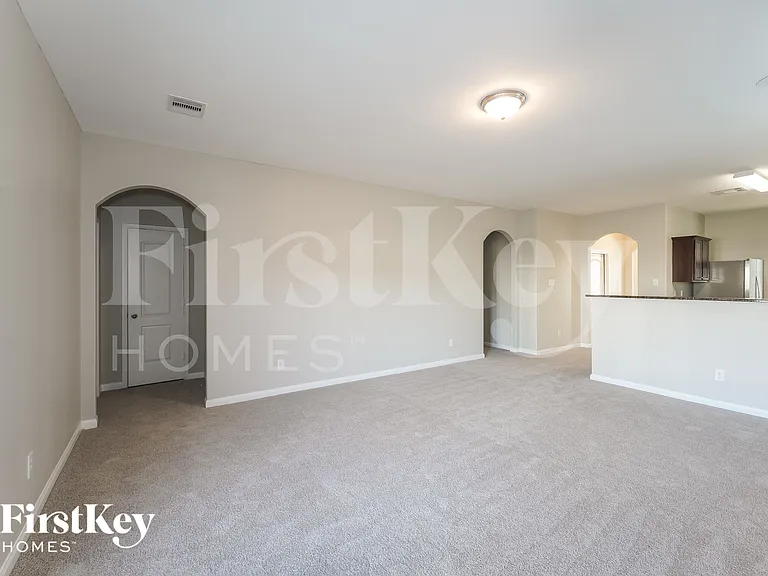 5026 Manor Stone Ln — Photo 3