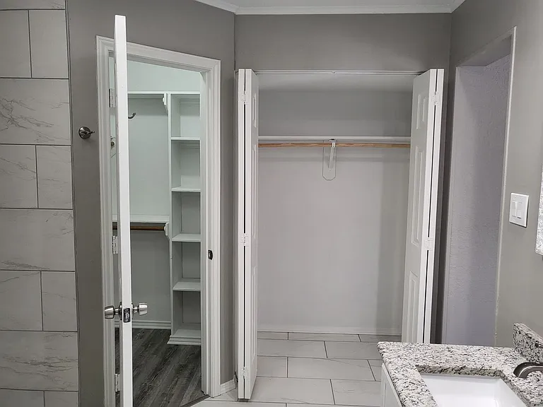 7404 Glen Haven Dr — Photo 16