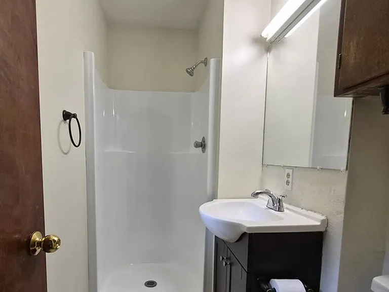 706 McBryde Dr — Photo 10