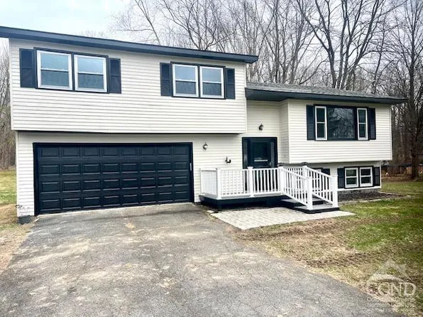 148 County Route 28B, Valatie, NY 12184