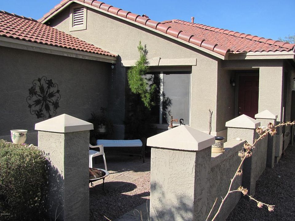 1st image of 906 E Beth Dr