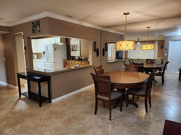 3rd image of 3624 Alder Dr APT A2
