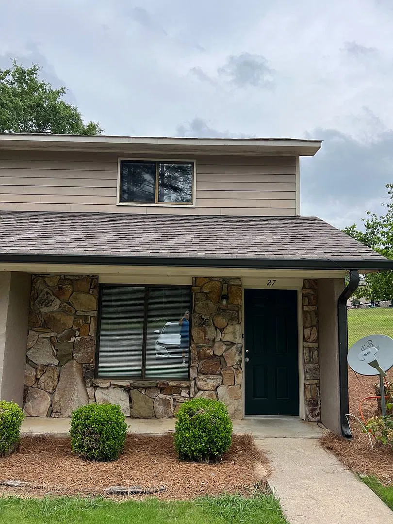 25 Adamson Drive — Photo 2