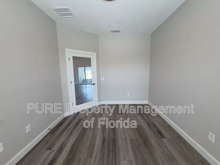 1817 NW 83rd Loop — Photo 24