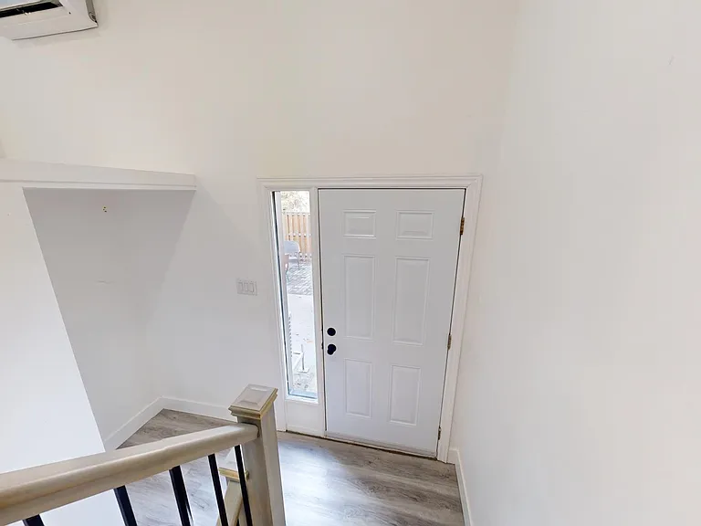 105 Andover Dr #24 — Photo 2