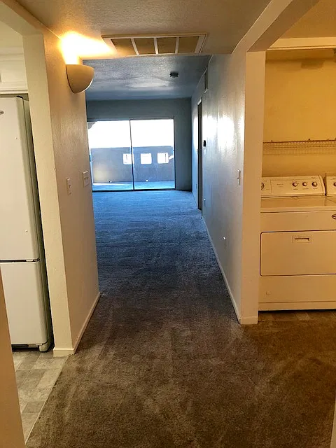 2 bed, 1008 sqft, $1,400 — Photo 4
