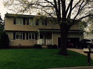 732 Circle Hill Rd SE, North Canton, OH