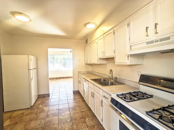 1627 E Hedrick Dr #C, Tucson, AZ 85719