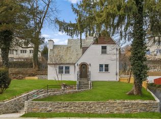 1181 Post Rd, Scarsdale, NY 10583