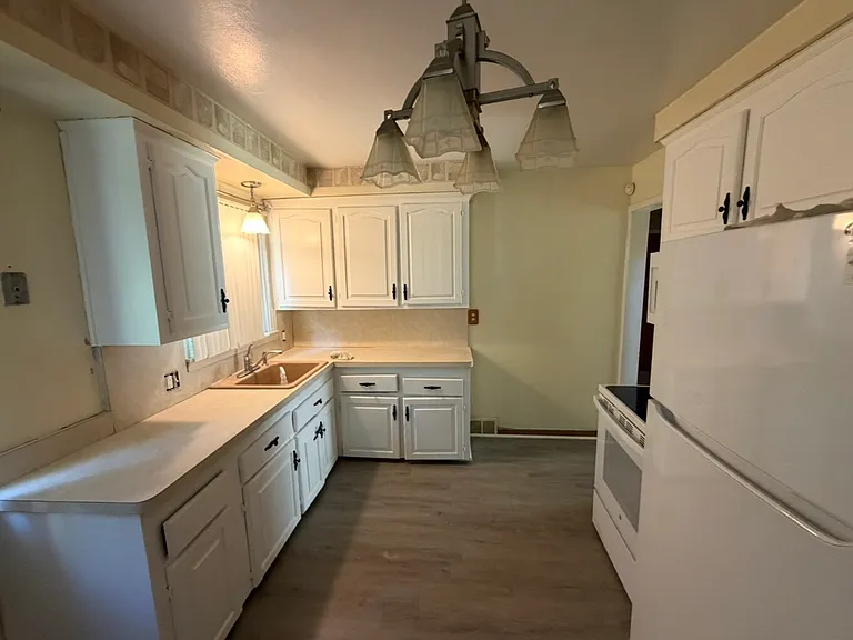 795 Fairwood St — Photo 4