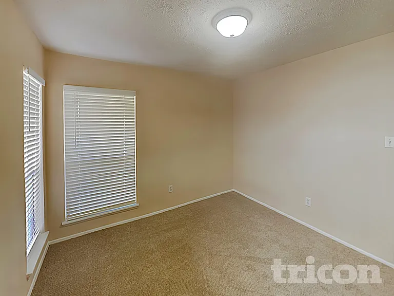 17503 Nordway Dr — Photo 13