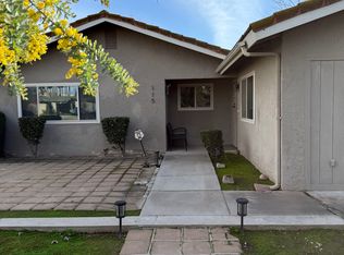 115 W Dovewood Ln, Fresno, CA 93704