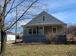 743 4th St SW, New Philadelphia, OH 44663