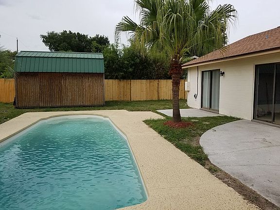 5th image of 6403 Timucuans Dr