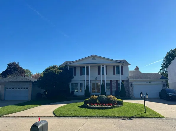 39300 Twenlow Dr, Clinton Township, MI 48038
