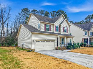 13428 Harbor Dr, Carrollton, VA 23314