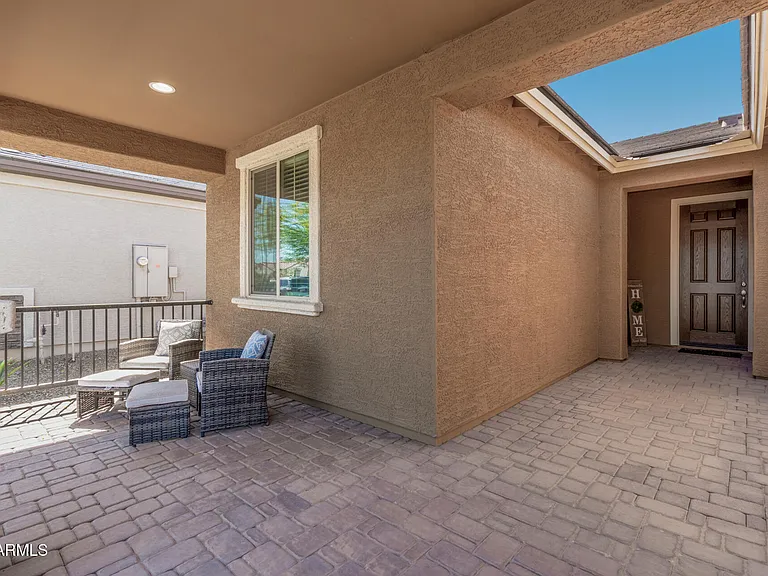 12143 W Marguerite Ave — Photo 8