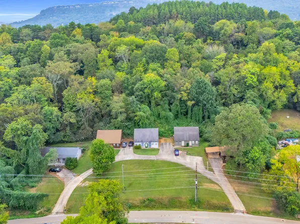 911 Lullwater Rd, Chattanooga, TN 37405