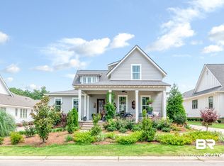 857 Geranium Dr, Fairhope, AL 36532