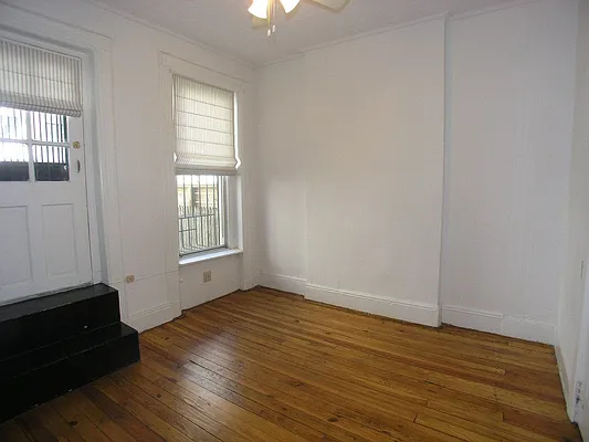 Rented by Townsley & Gay, LLC | media 9