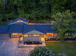 3696 Dogwood Ln, Cincinnati, OH 45213