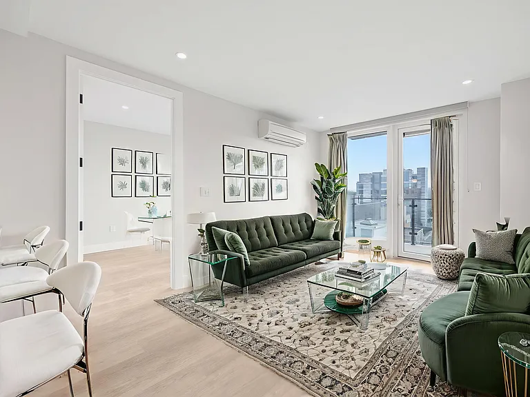 948 Bergen St #5D — Photo 2