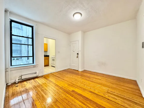 30-18 43rd Street image 1 of 10