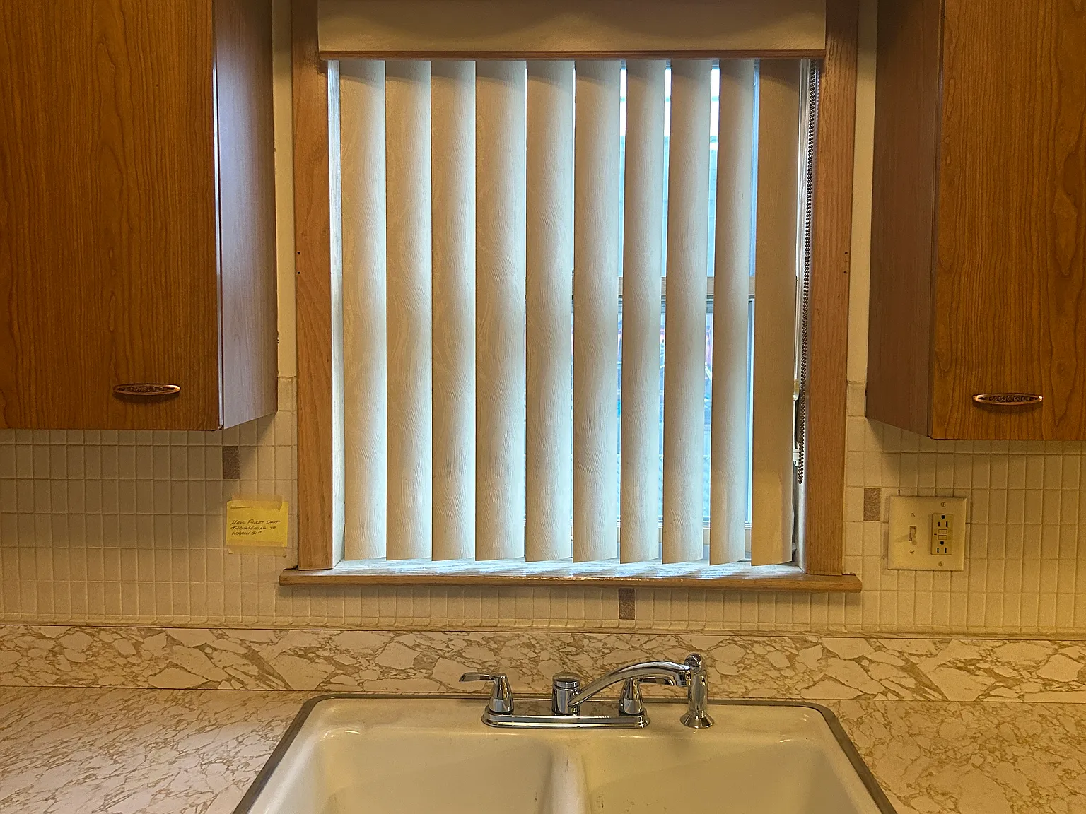 3 bed, 1800 sqft, $2,200 — Photo 2