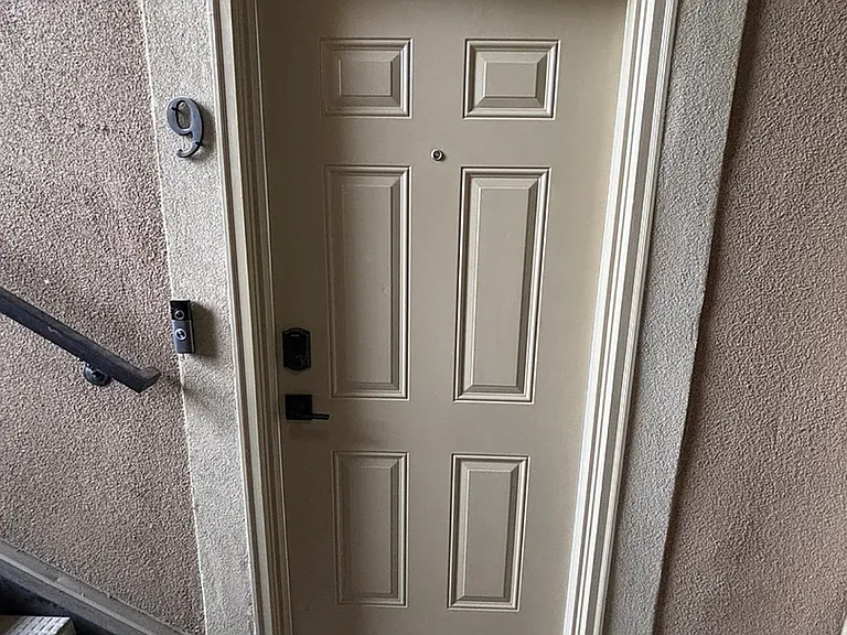 170 E Belmont Ave #9 — Photo 19