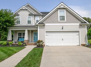 8382 Front Gate Cir, Ooltewah, TN 37363