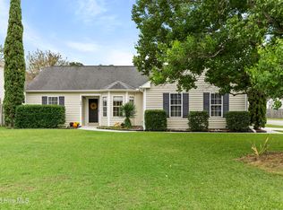 5201 Still Pine Dr, Wilmington, NC 28412