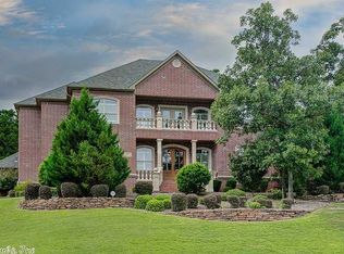 17 Farnham Loop, Little Rock, AR 72223